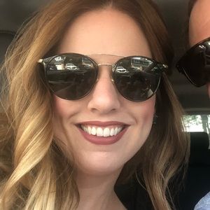 Meet your Posher, Hailey